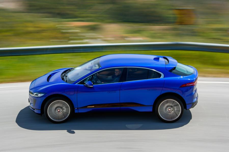  Jaguar I-Pace EV400 AWD S 2018 года  (WW) (фото 18 из 40)